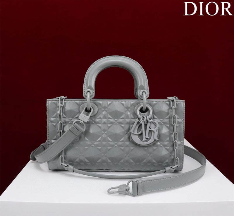 Dior Bags - 678