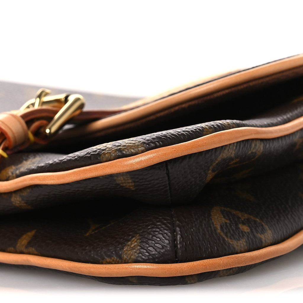 Louis Vuitton Monogram Pochette Marelle MM