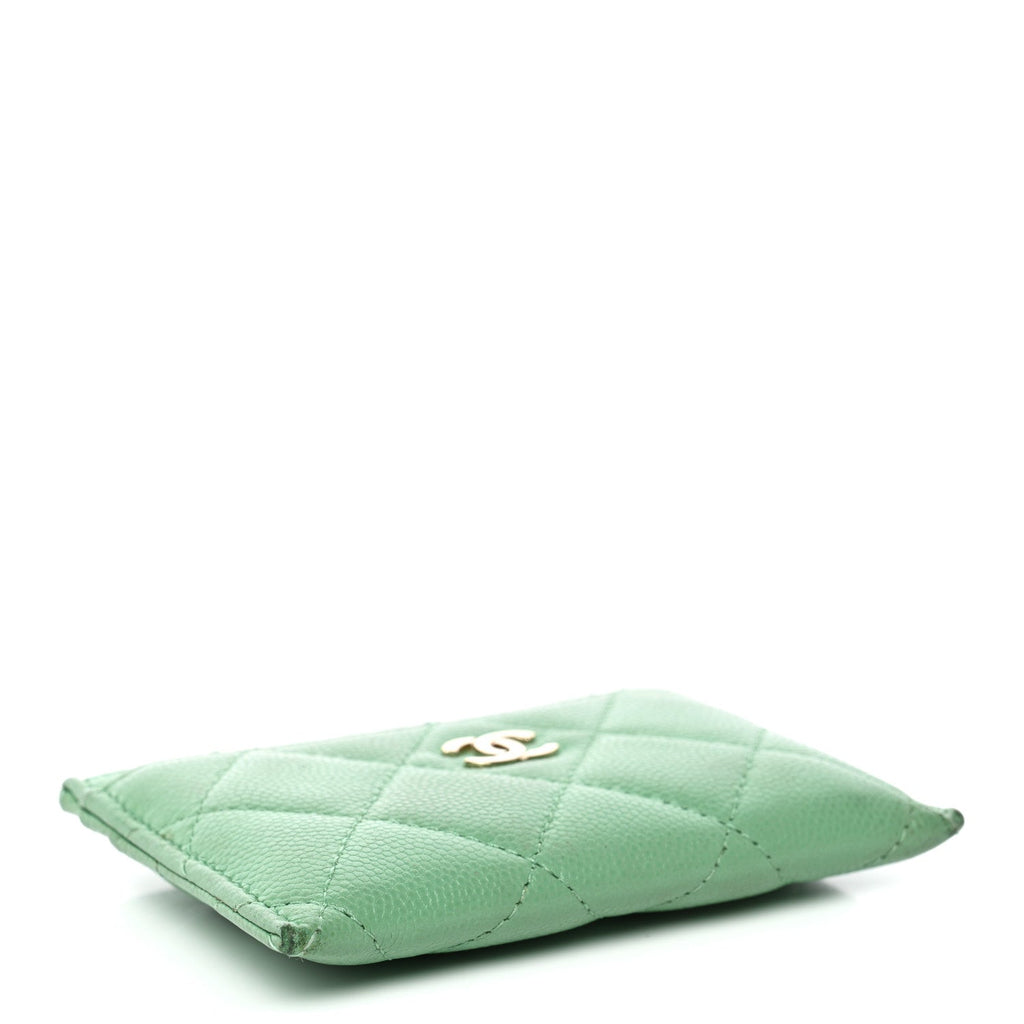 Caviar Quilted Card Holder Green