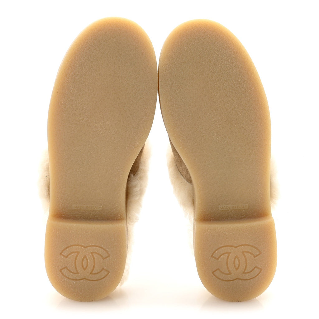 Chanel Suede Shearling CC Cap Toe Mules 36 Beige Black