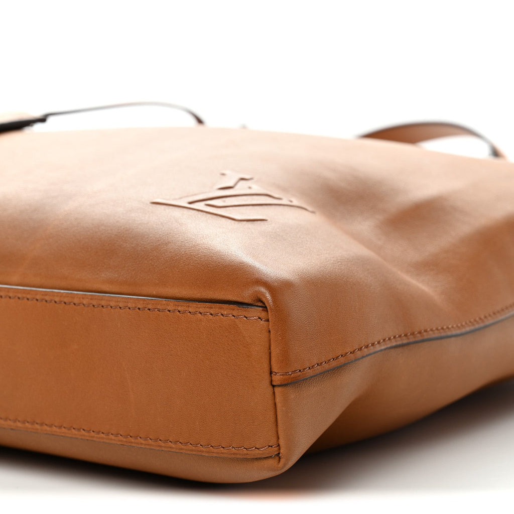 Louis Vuitton Cuir Millesime Porte-Documents Voyage PM Tan