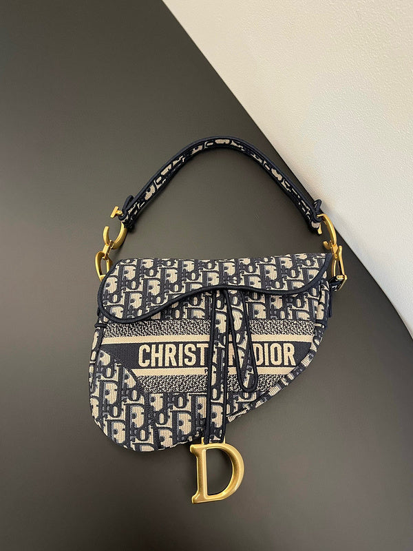 Dior Bags - 2049