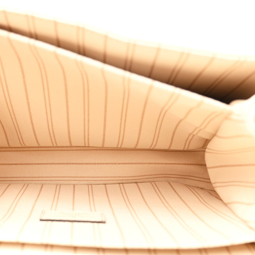 Louis Vuitton Empreinte Pochette Metis Creme