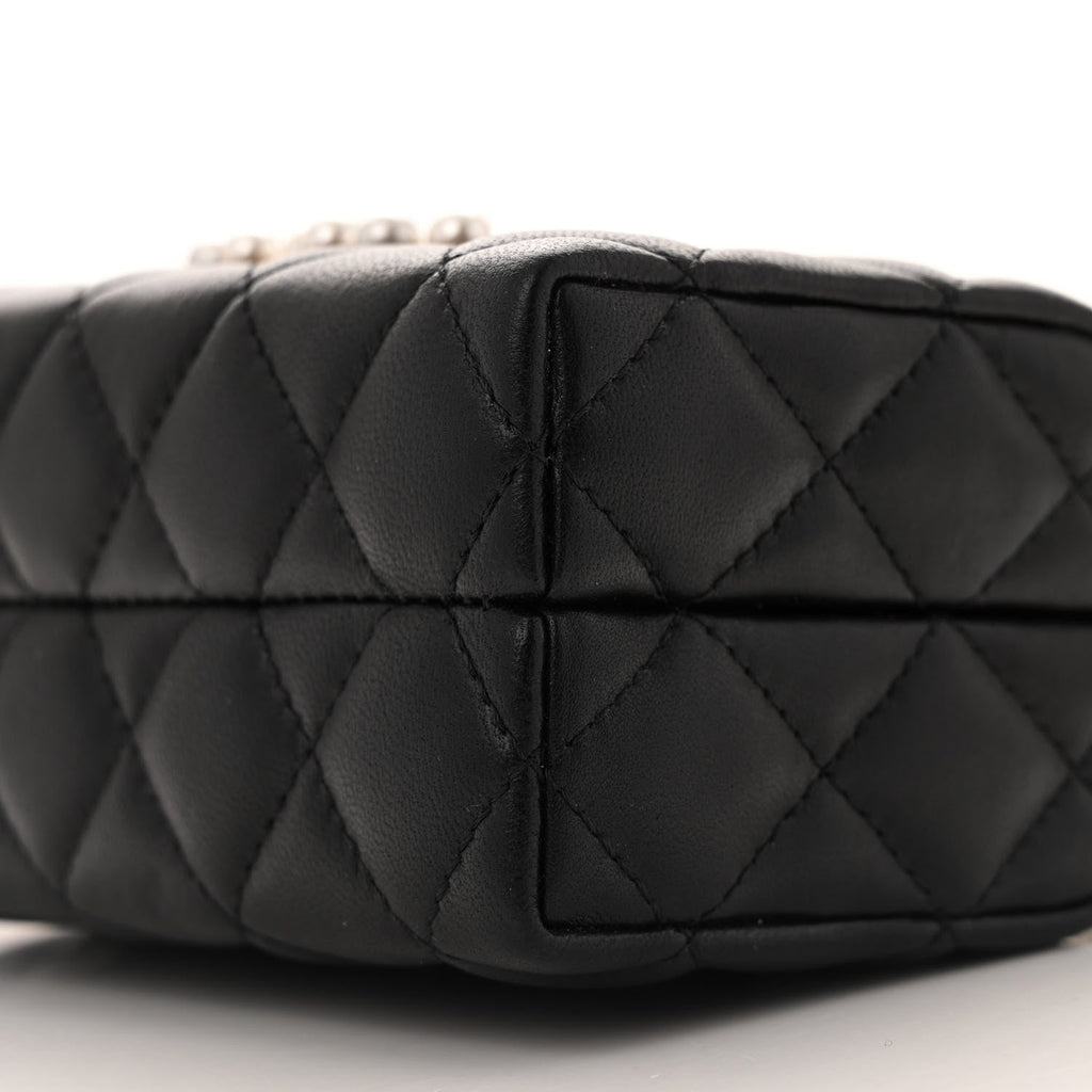 Chanel Lambskin Quilted Pearl CC Vanity Case Black