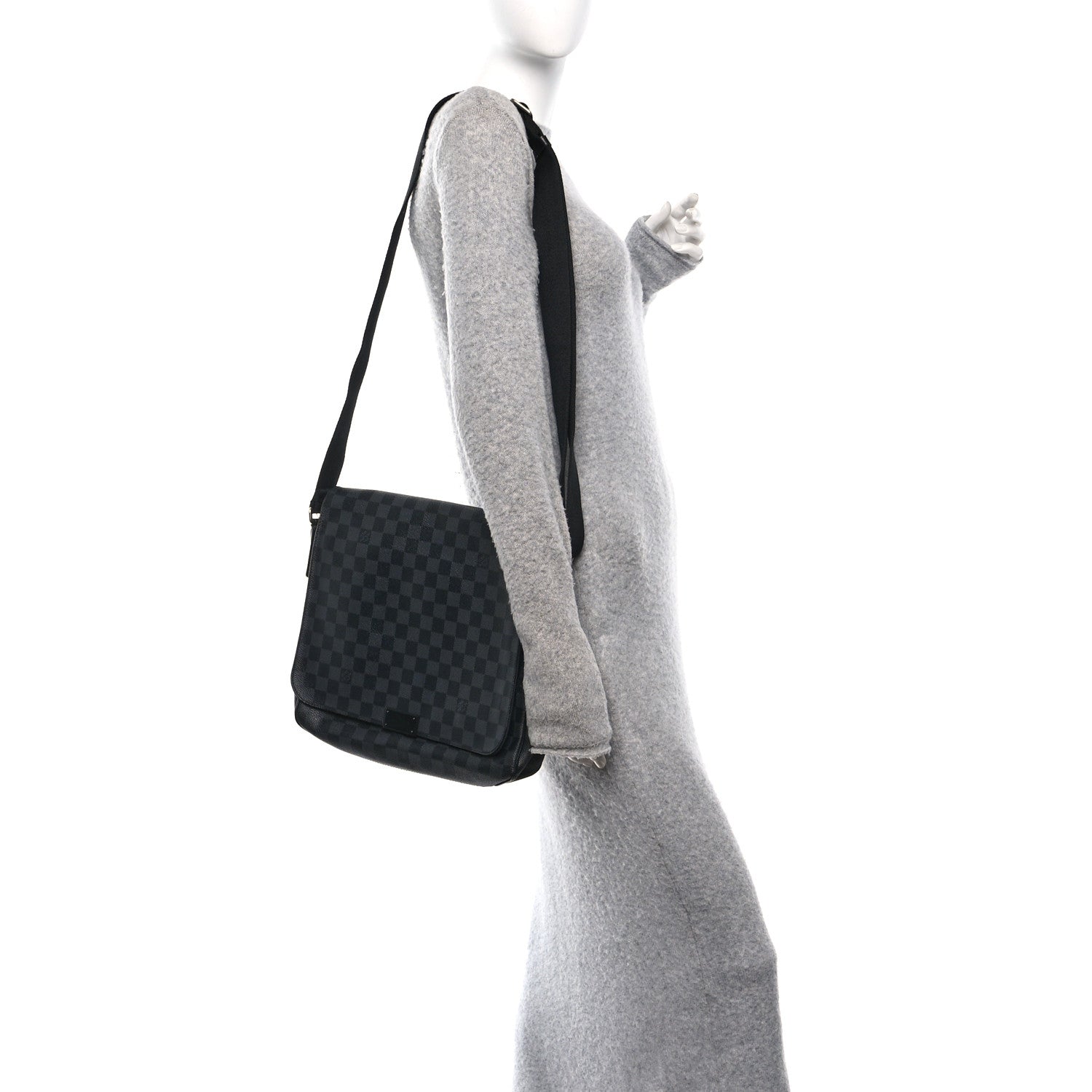 Louis Vuitton Damier Graphite District MM