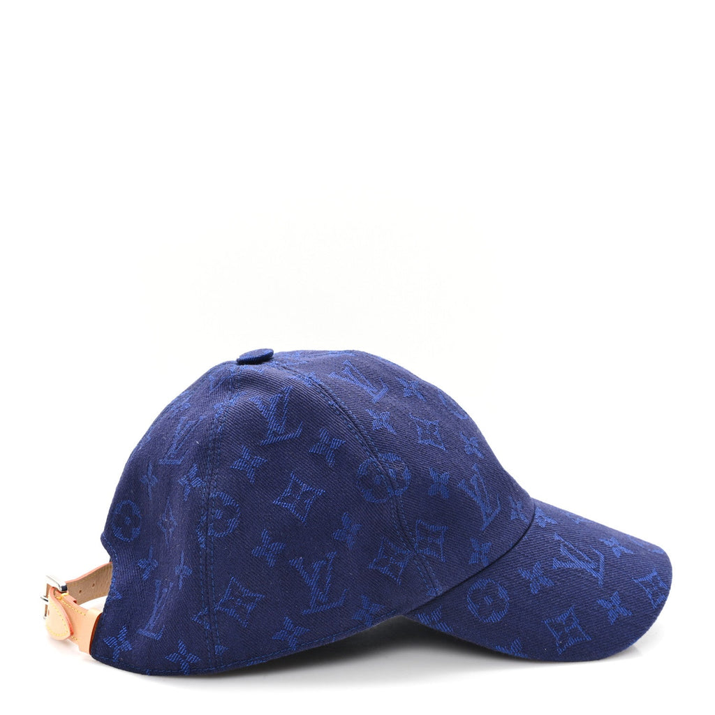 Louis Vuitton Cotton Monogram Essential Cap M Blue