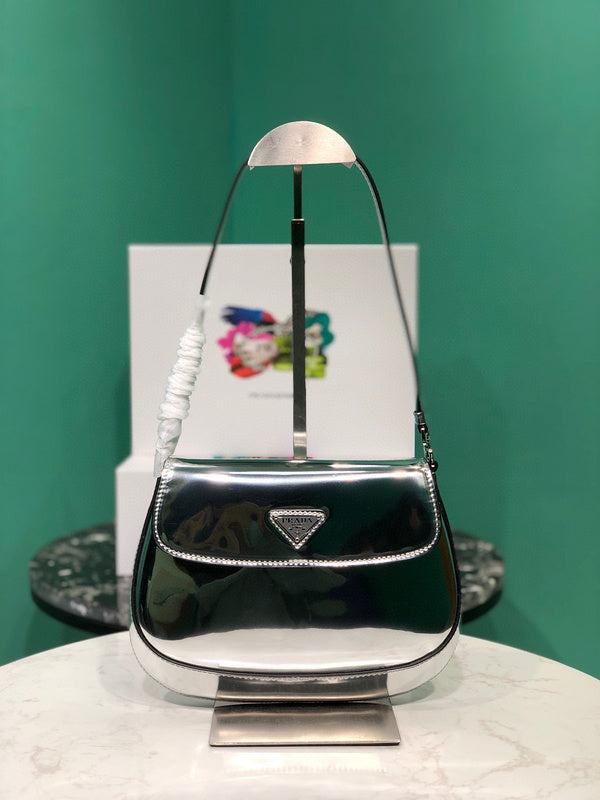 Prada Bags - 3696