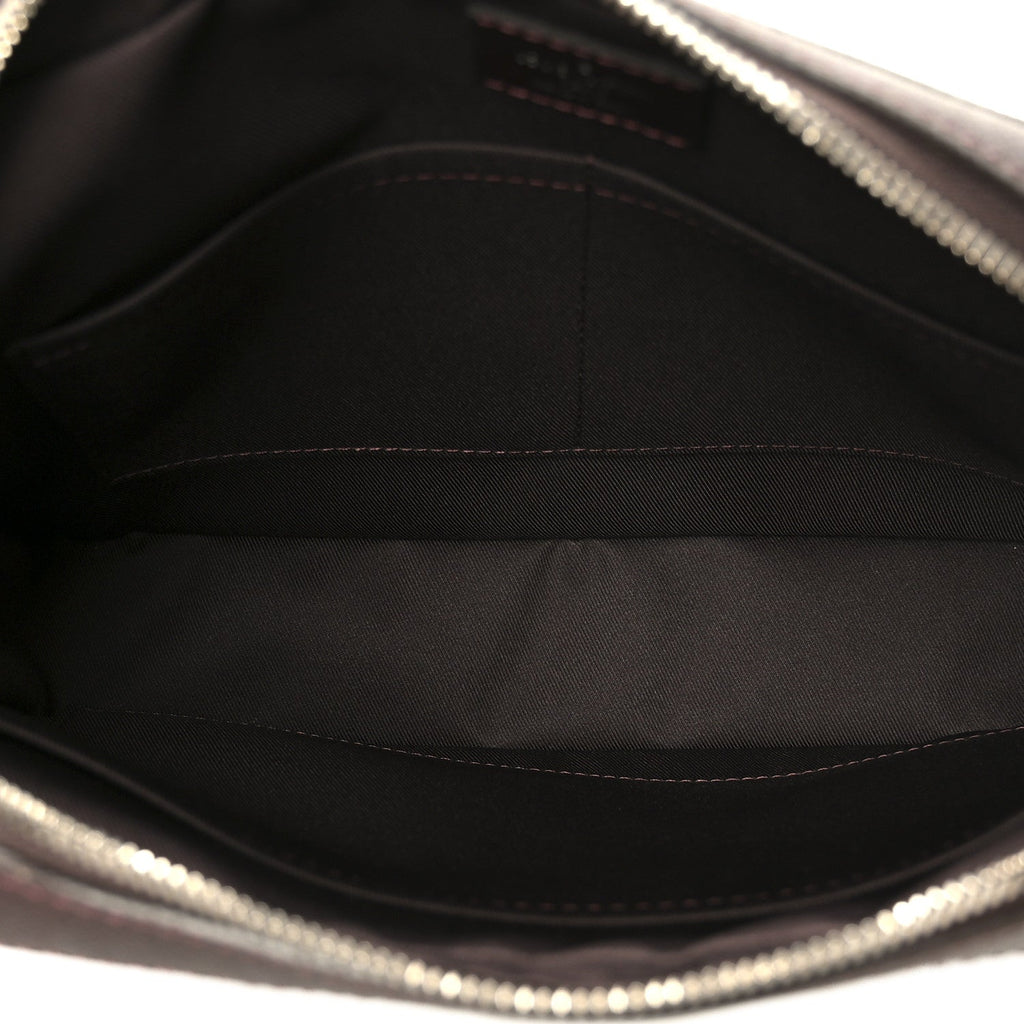 Louis Vuitton Taiga Anton Messenger PM Acajou