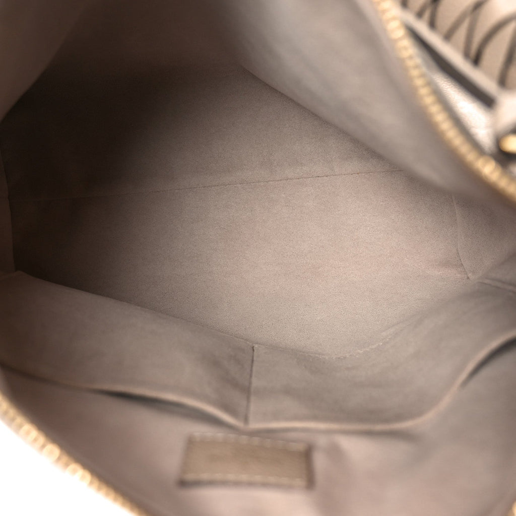 Louis Vuitton Empreinte Maida Hobo Tourterelle