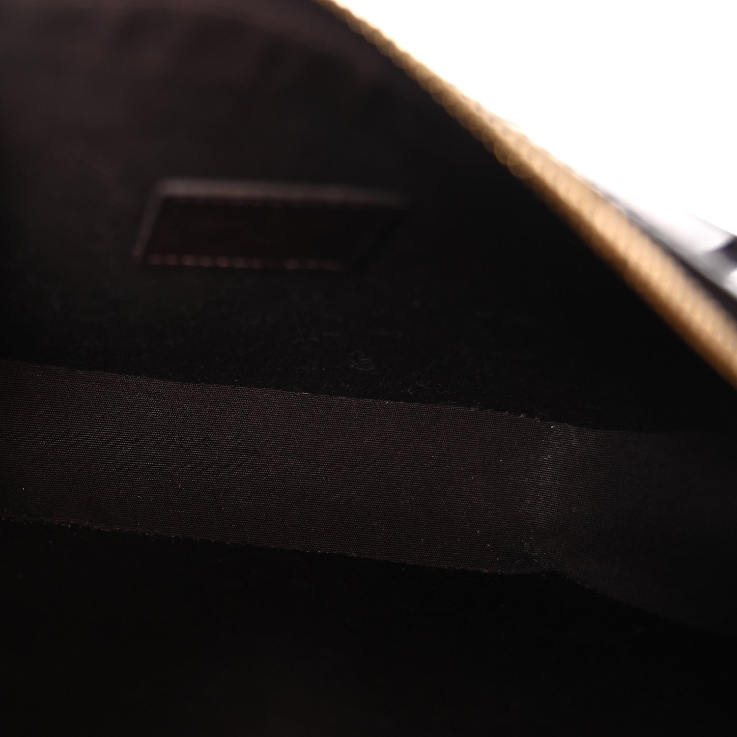 Louis Vuitton Vernis Camera Pouch Amarante