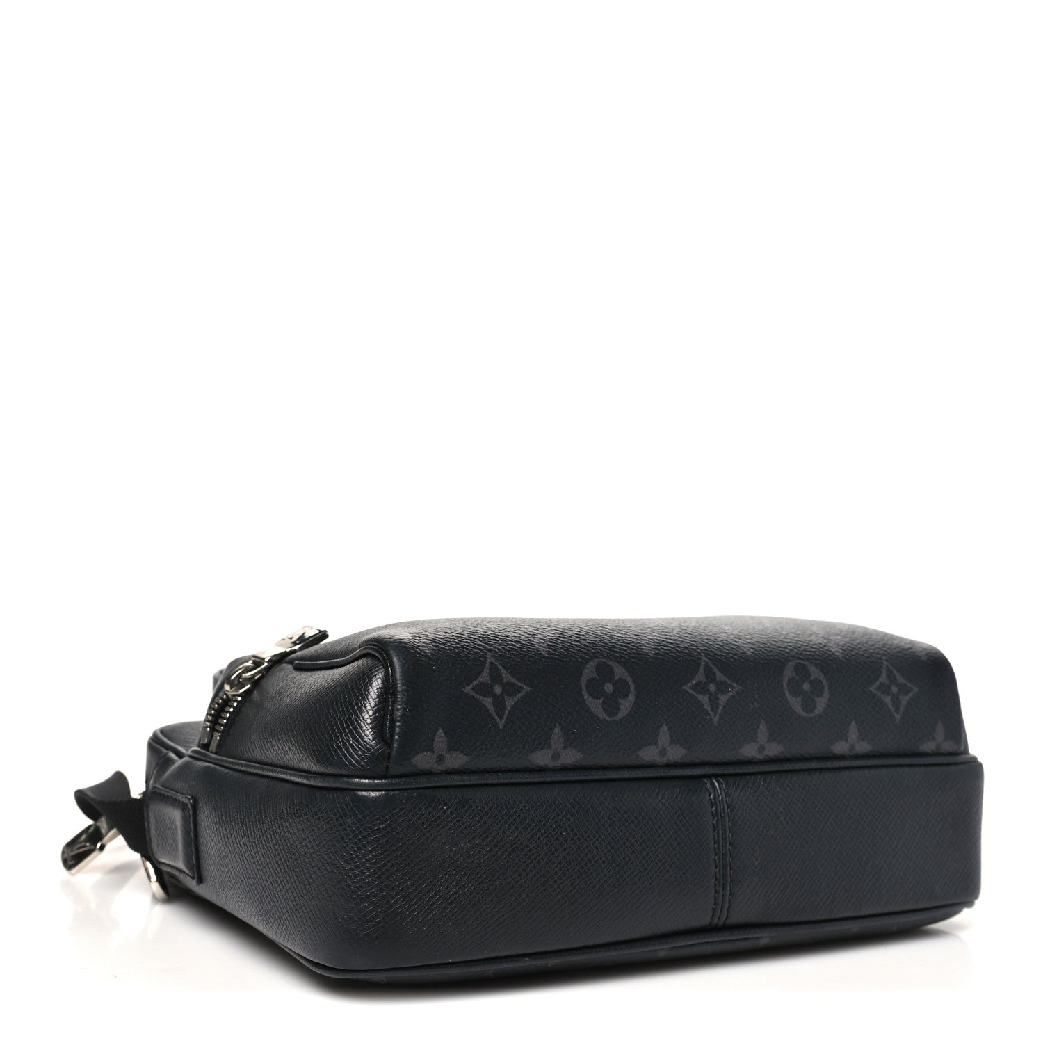 Louis Vuitton Taiga Monogram Eclipse Outdoor Messenger Black