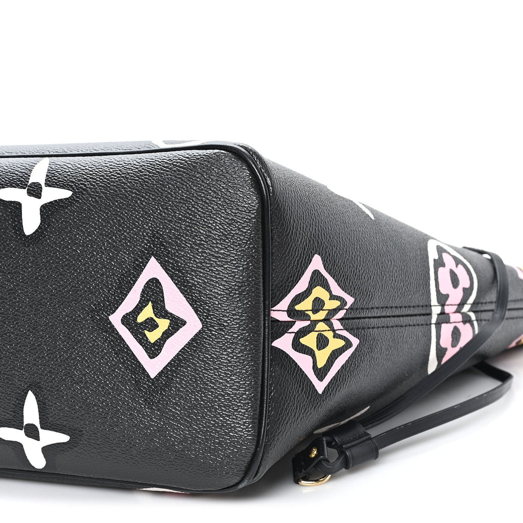 Louis Vuitton Monogram Giant Wild at Heart Neverfull MM Black