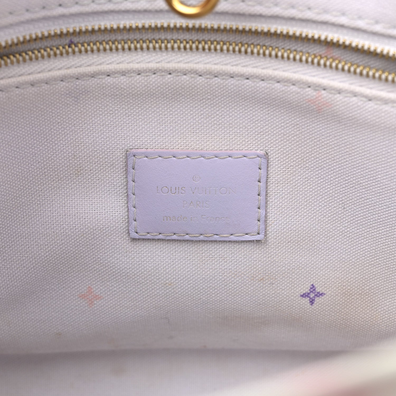 Louis Vuitton Monogram Giant Spring In The City Onthego PM Sunrise Pastel