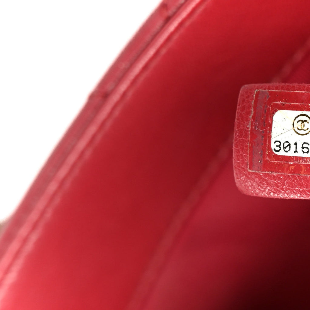 Chanel Goatskin Quilted Medium Chanel 19 Flap Red