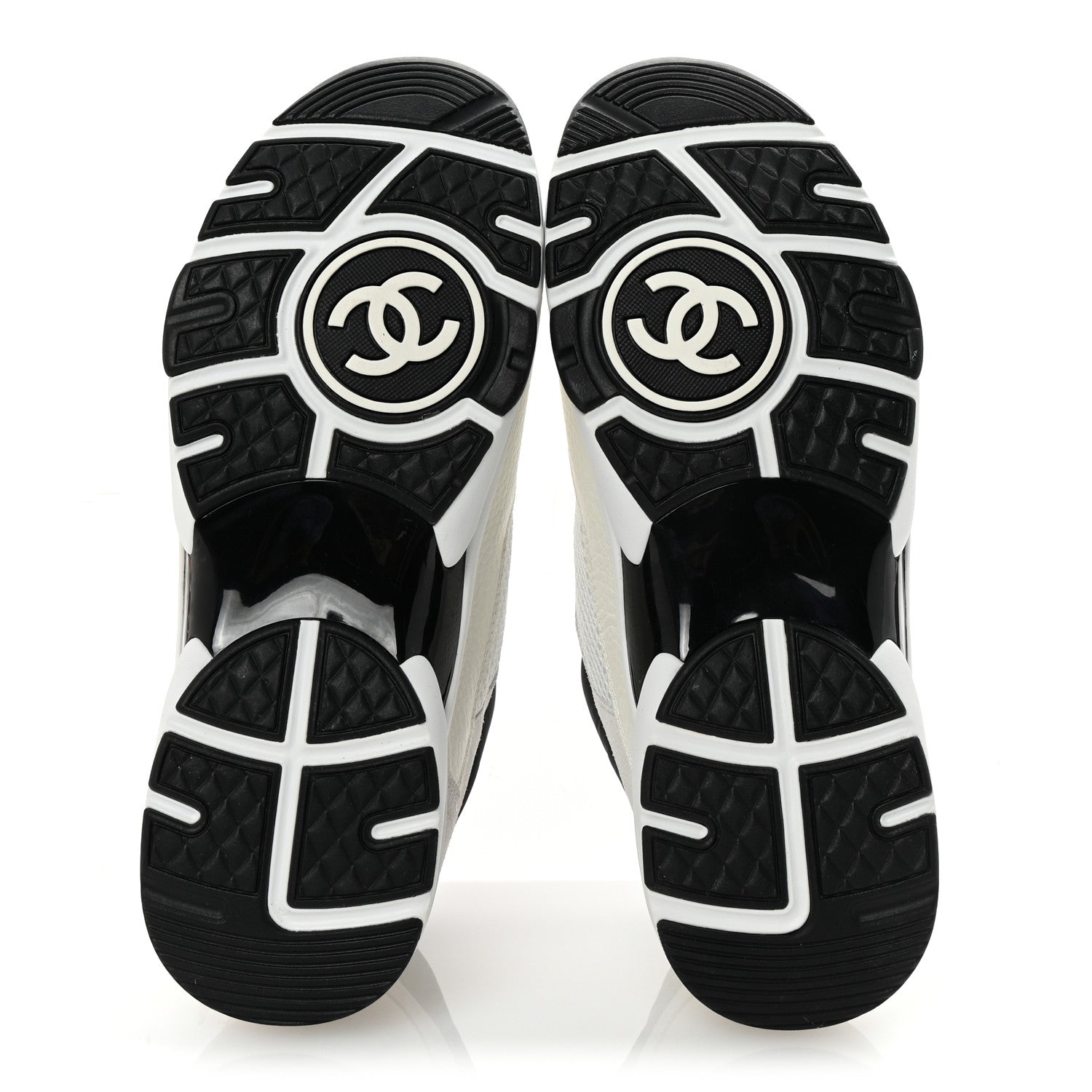 Mesh Suede Grained Calfskin Womens CC Sneakers 41 White Black