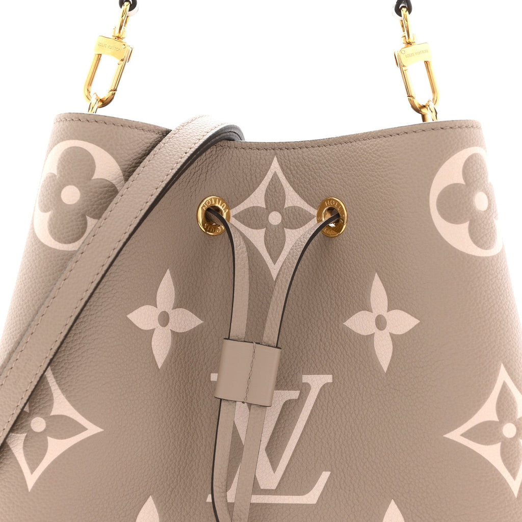 Louis Vuitton Empreinte Monogram Giant Neonoe MM Tourterelle Creme