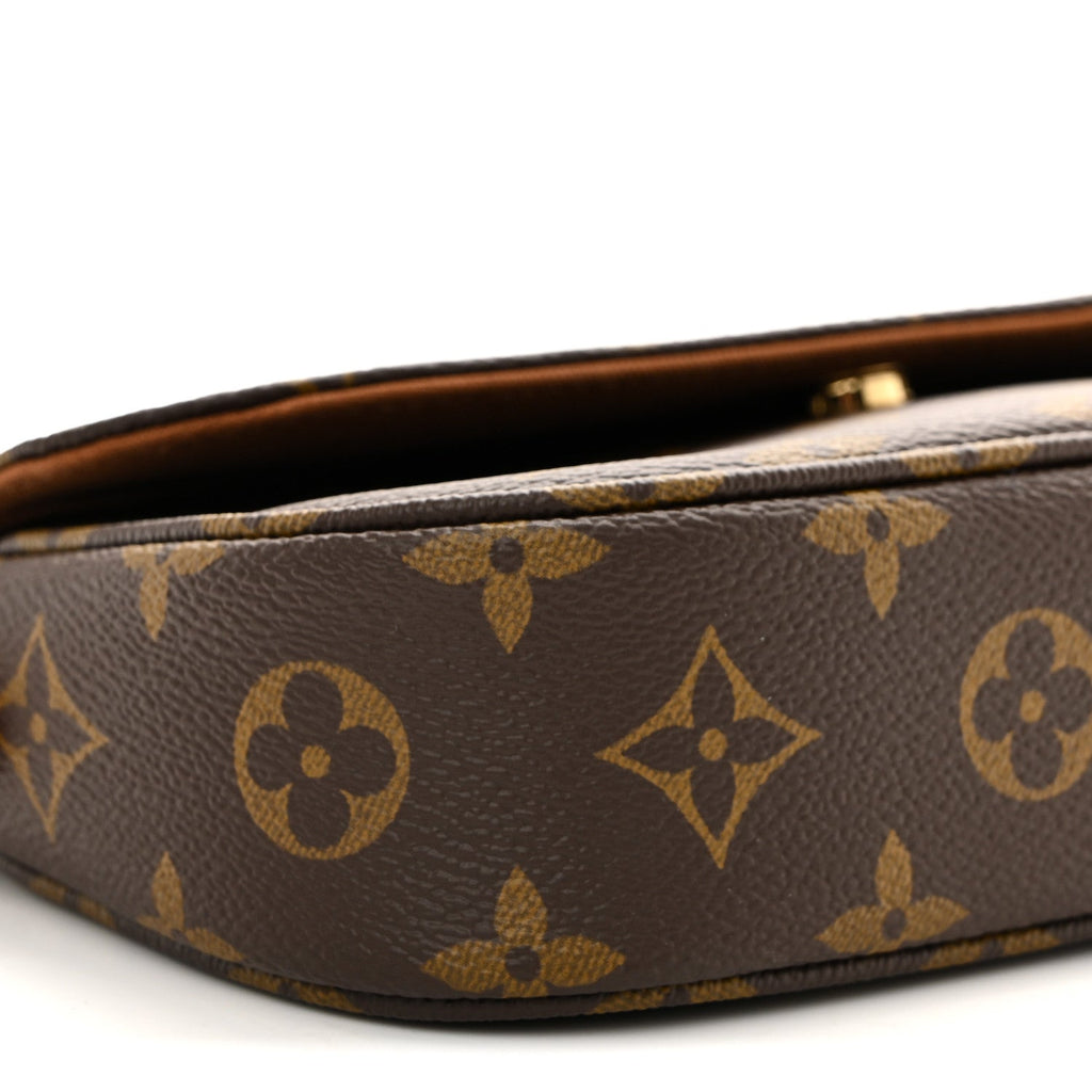 Louis Vuitton Monogram Ivy Wallet On Chain