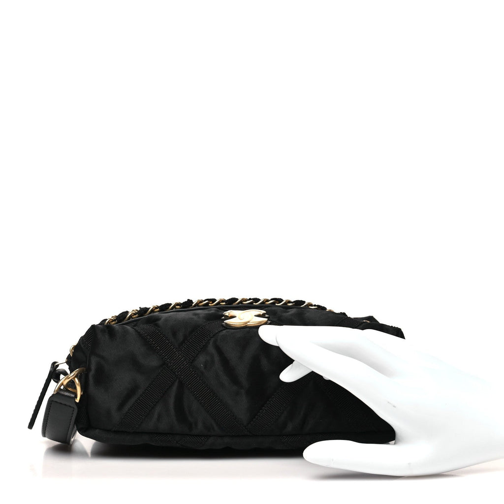 Nylon Grosgrain Lifestyle Pouch Black