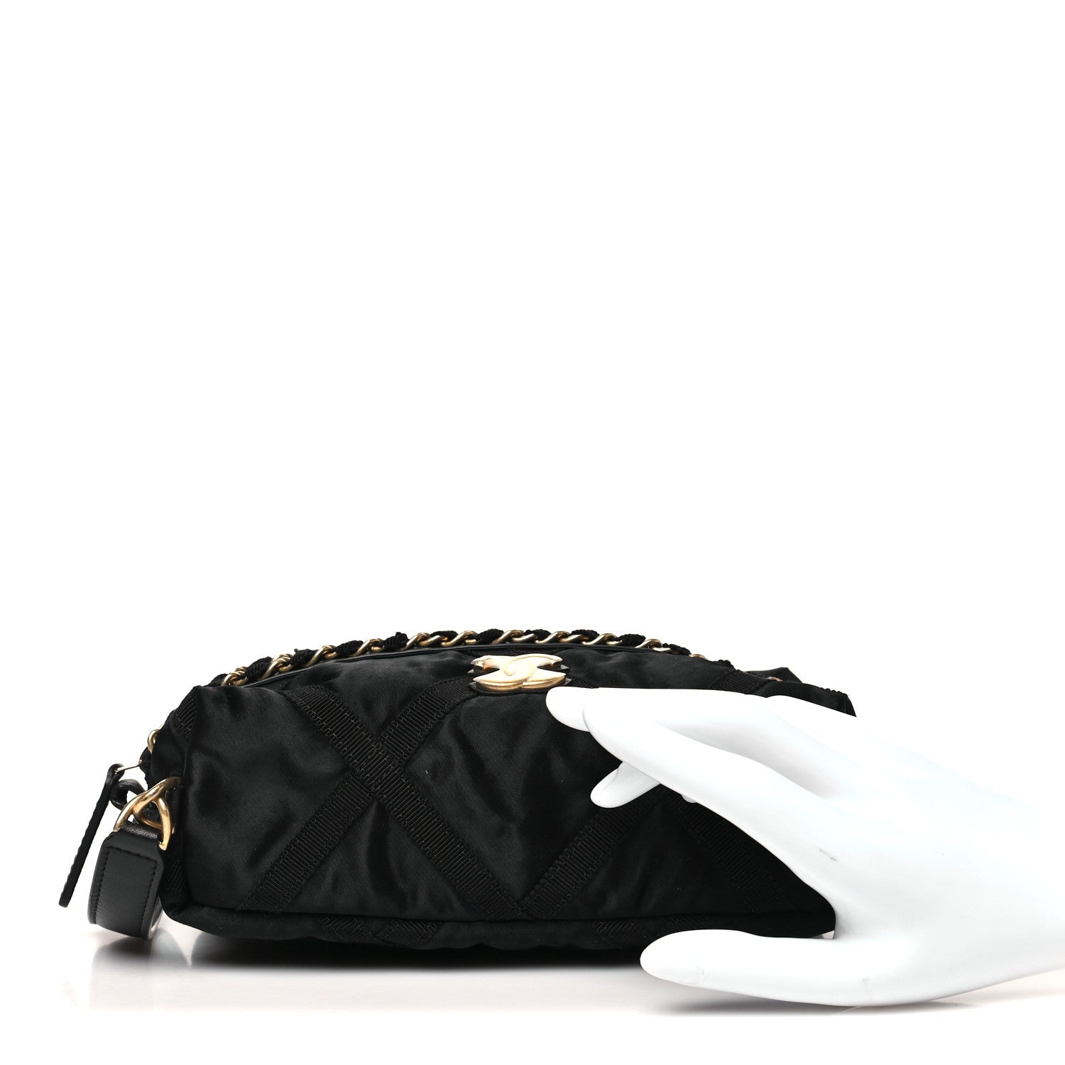 Nylon Grosgrain Lifestyle Pouch Black