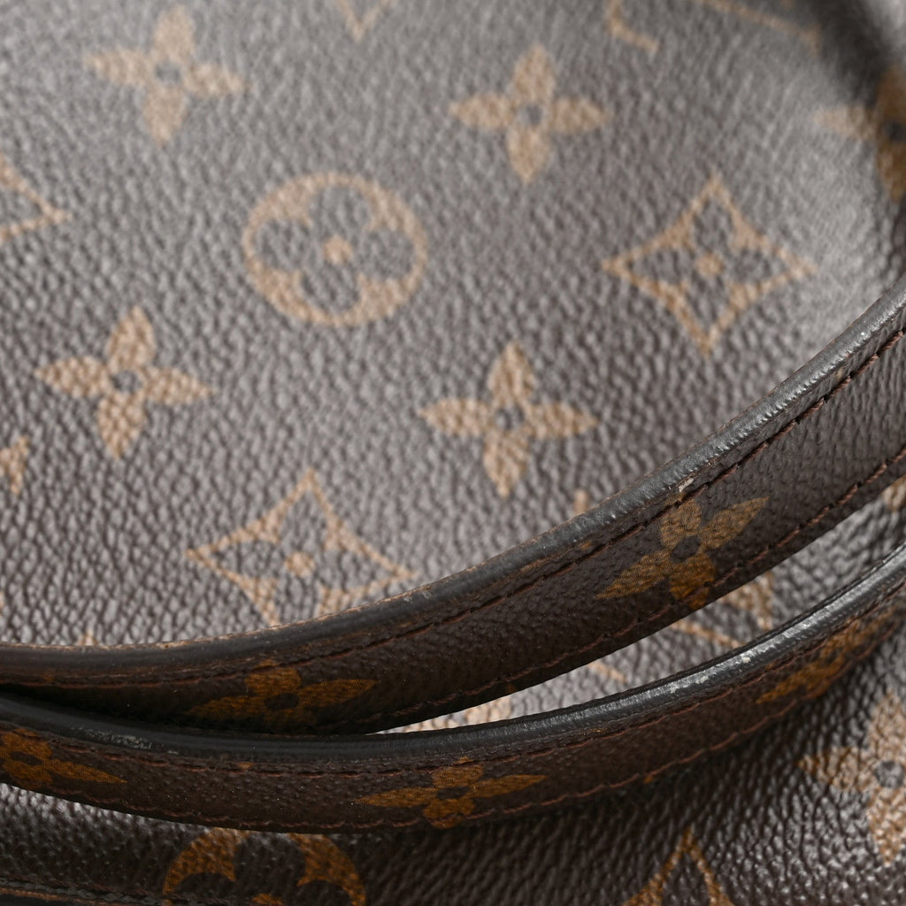 Louis Vuitton Monogram Pochette Metis