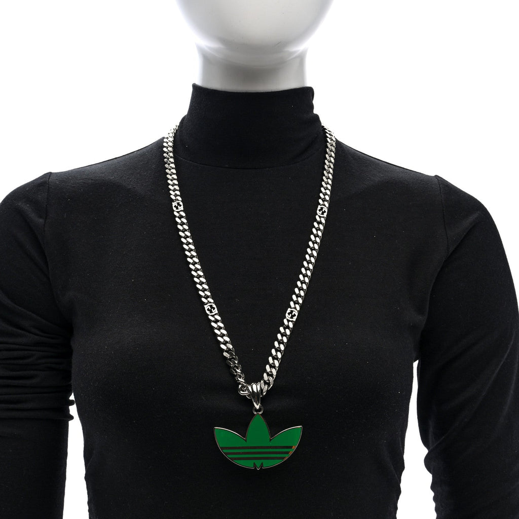 Gucci X ADIDAS Enamel Trefoil Gourmette Pendant Necklace Silver Green