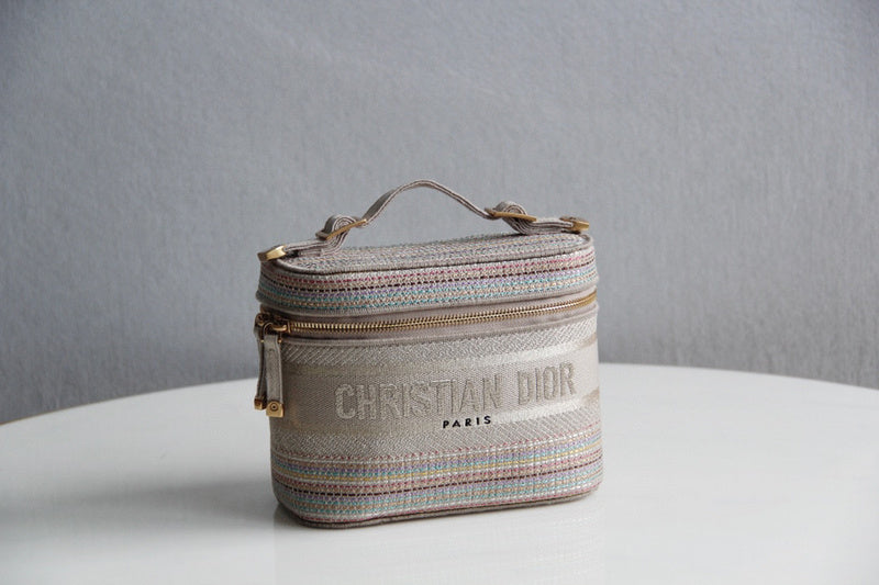 Dior Bags - 3846