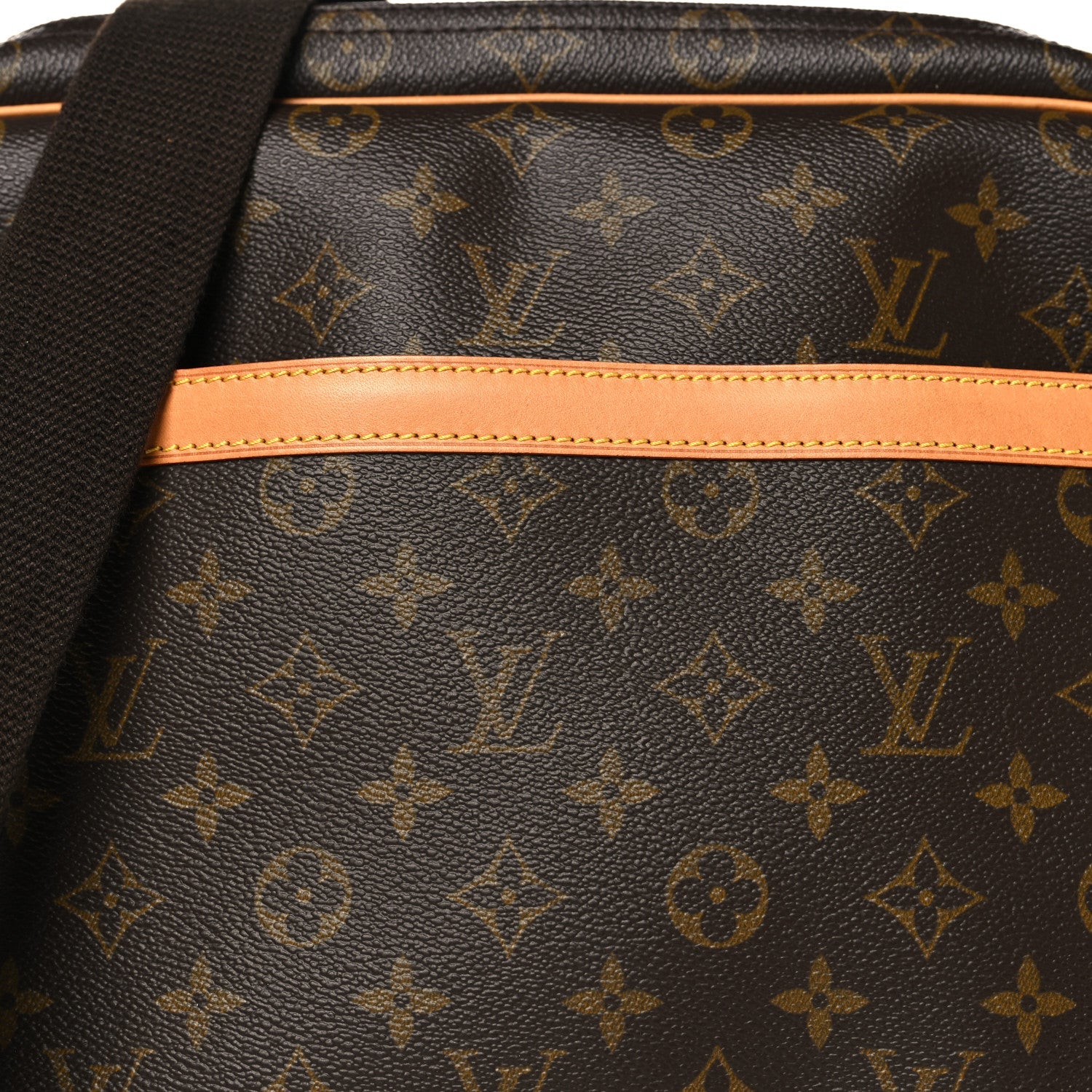 Louis Vuitton Monogram Reporter GM