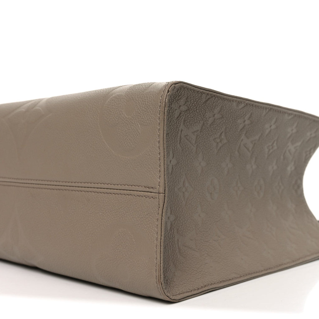 Louis Vuitton Empreinte Monogram Giant Onthego MM Tourterelle