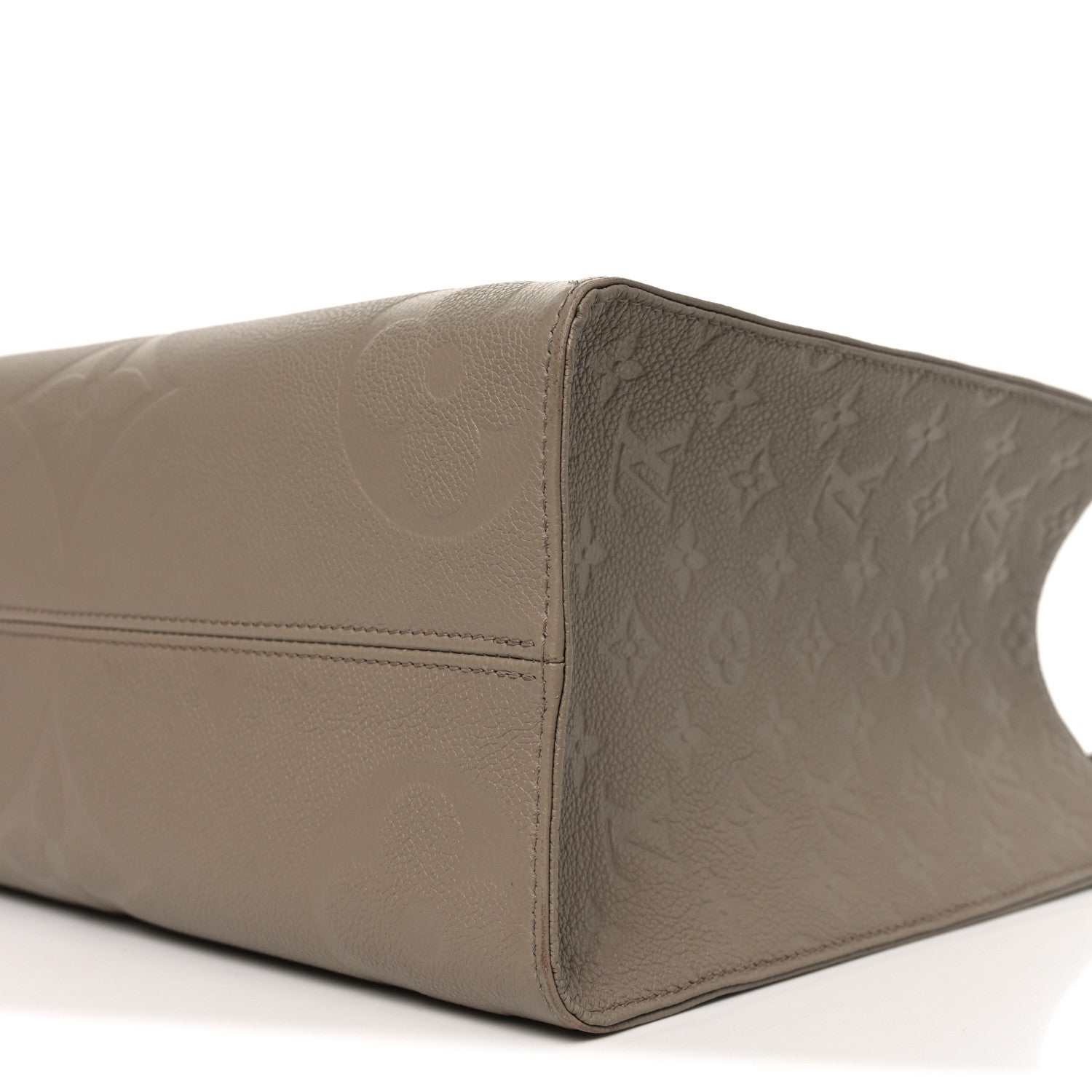 Louis Vuitton Empreinte Monogram Giant Onthego MM Tourterelle