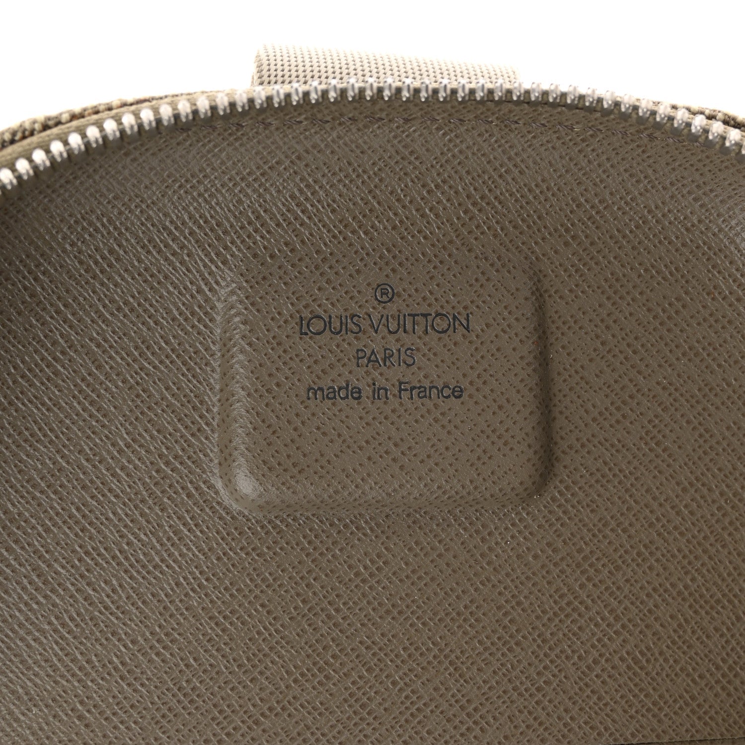 Louis Vuitton Damier Geant Mage Sable