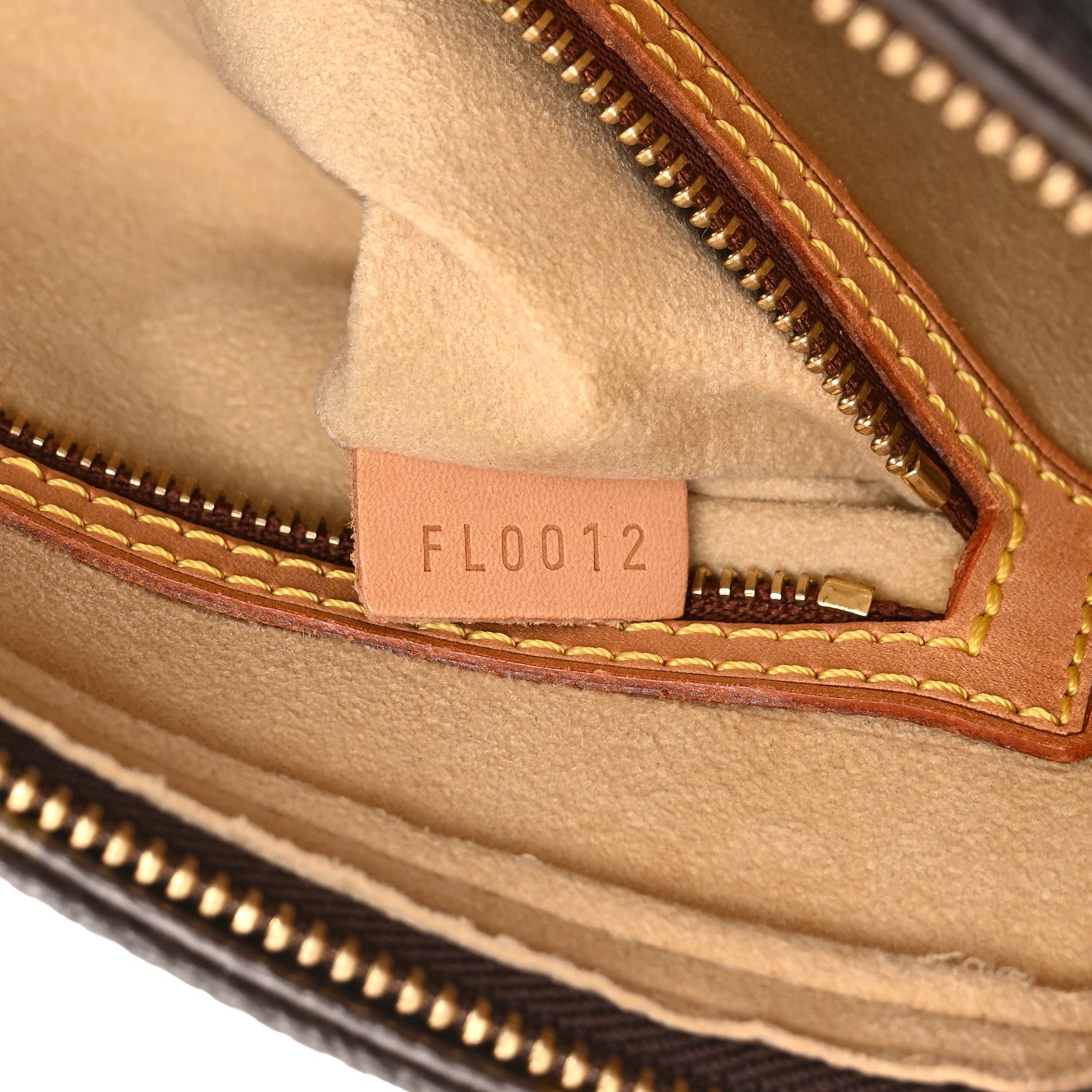 Louis Vuitton Monogram Looping MM