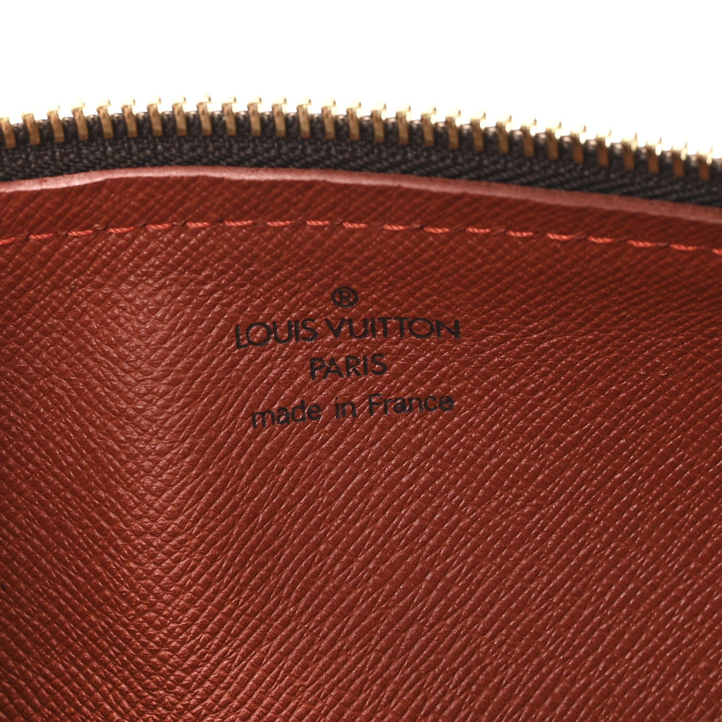Louis Vuitton Damier Ebene Papillon 26
