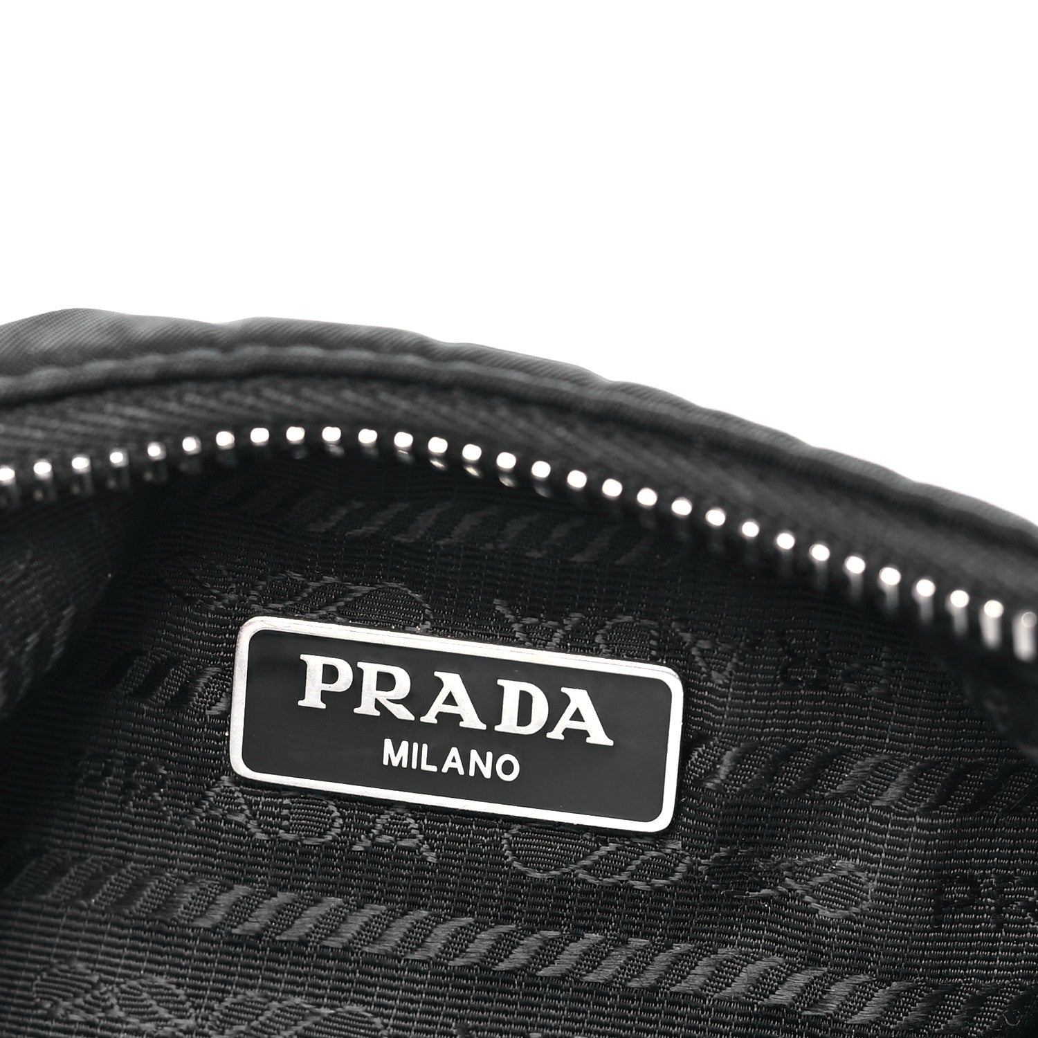 Prada Re-Nylon Saffiano Re-Edition 2005 Shoulder Bag Black