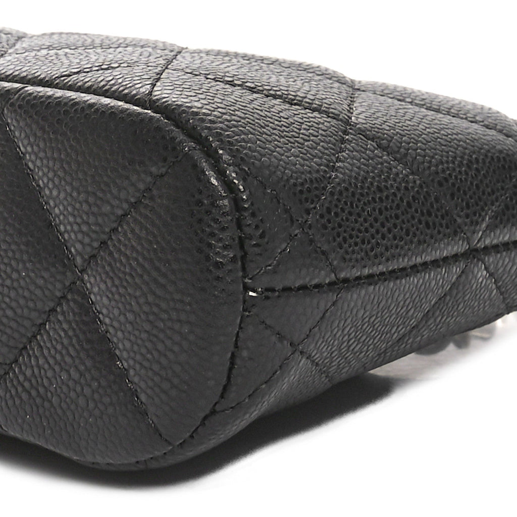 Chanel Caviar Quilted Classic Clutch With Chain Black