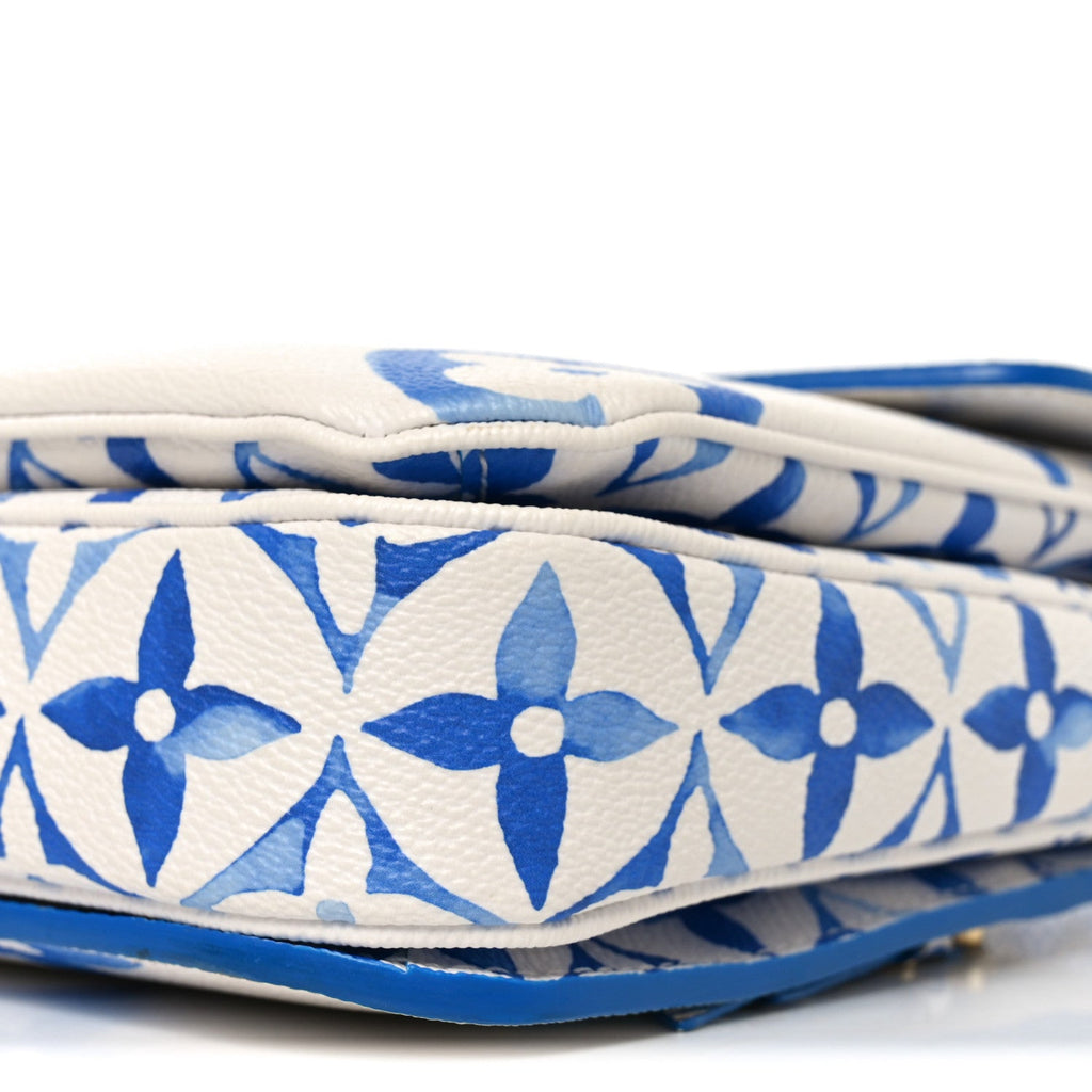 Louis Vuitton Monogram Giant By The Pool Pochette Metis MM Blue