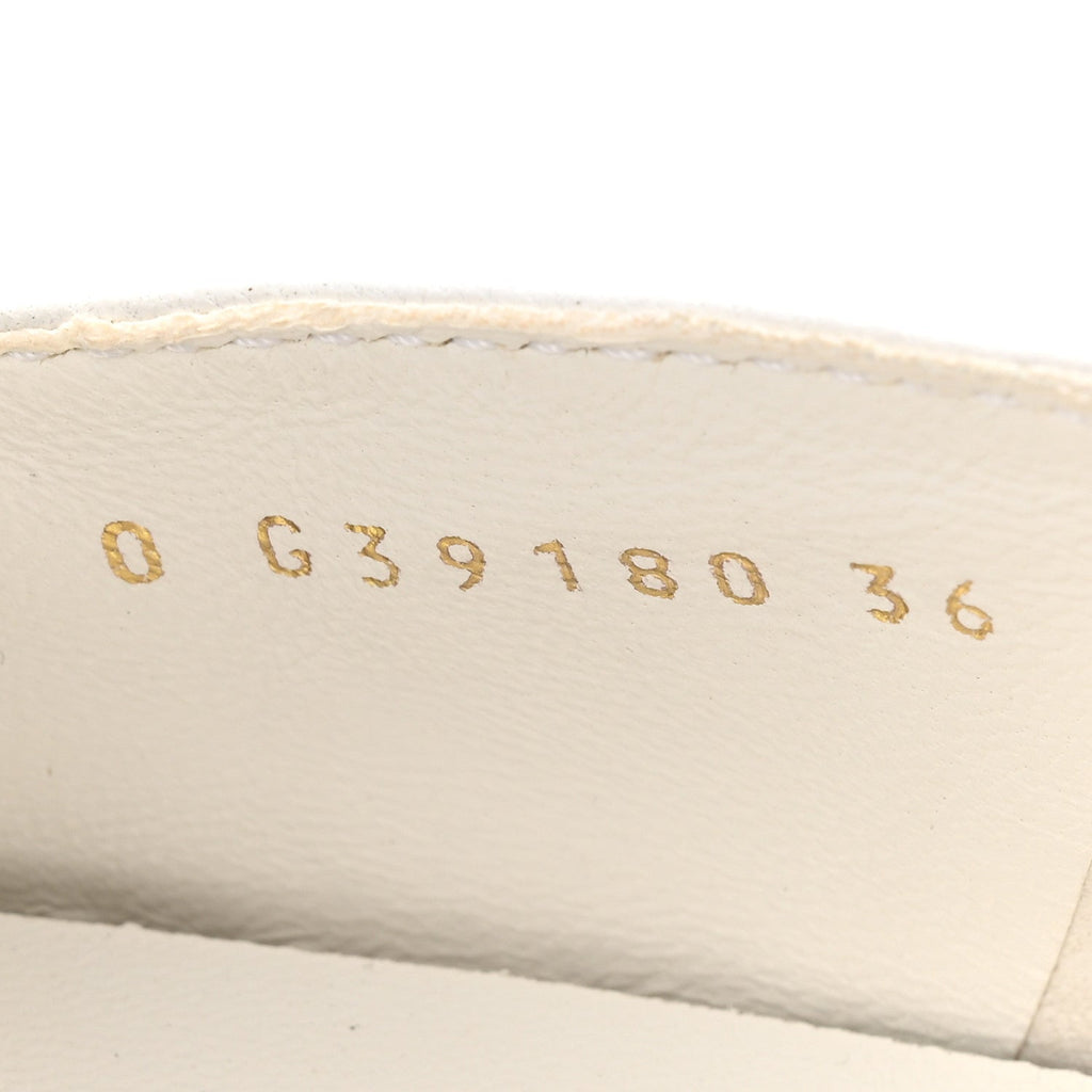 Lambskin Quilted Womens CC Stroll Sneakers 36 White