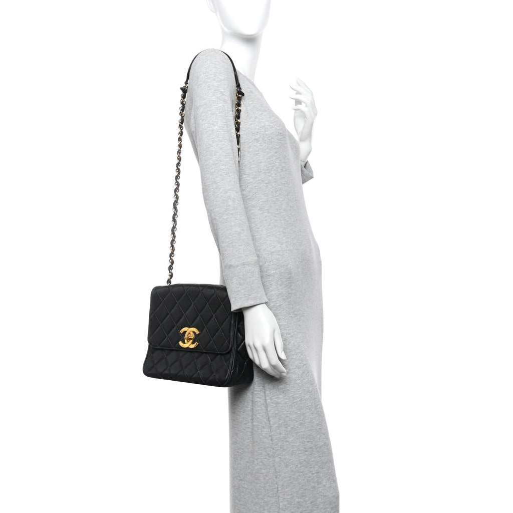 Chanel Lambskin Quilted Medium Single Flap Black