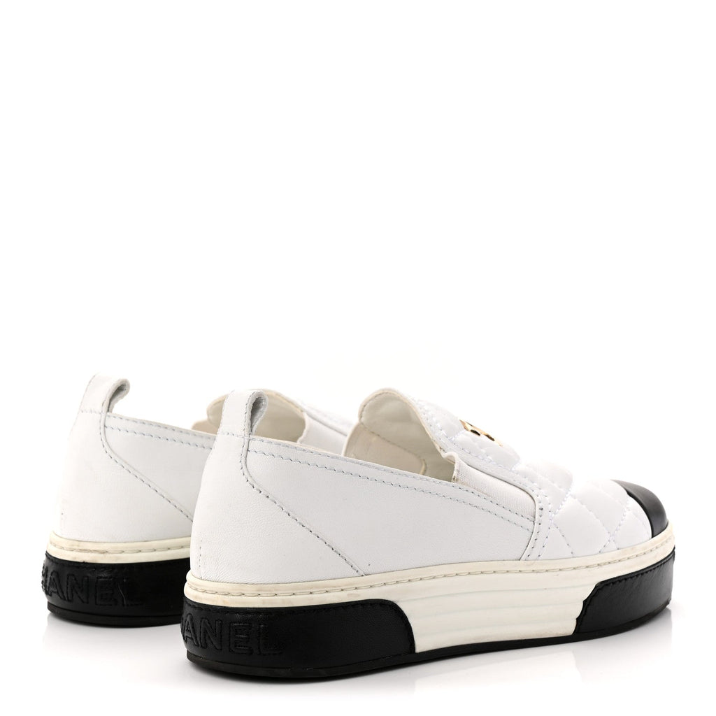 Lambskin Quilted Womens CC Stroll Sneakers 36 White