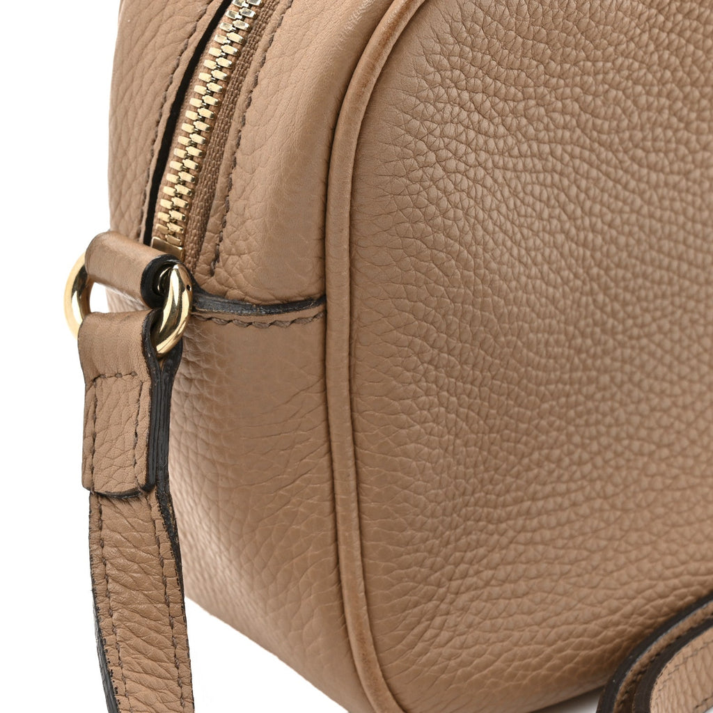 Gucci Pebbled Calfskin Small Soho Disco Bag Rose Beige