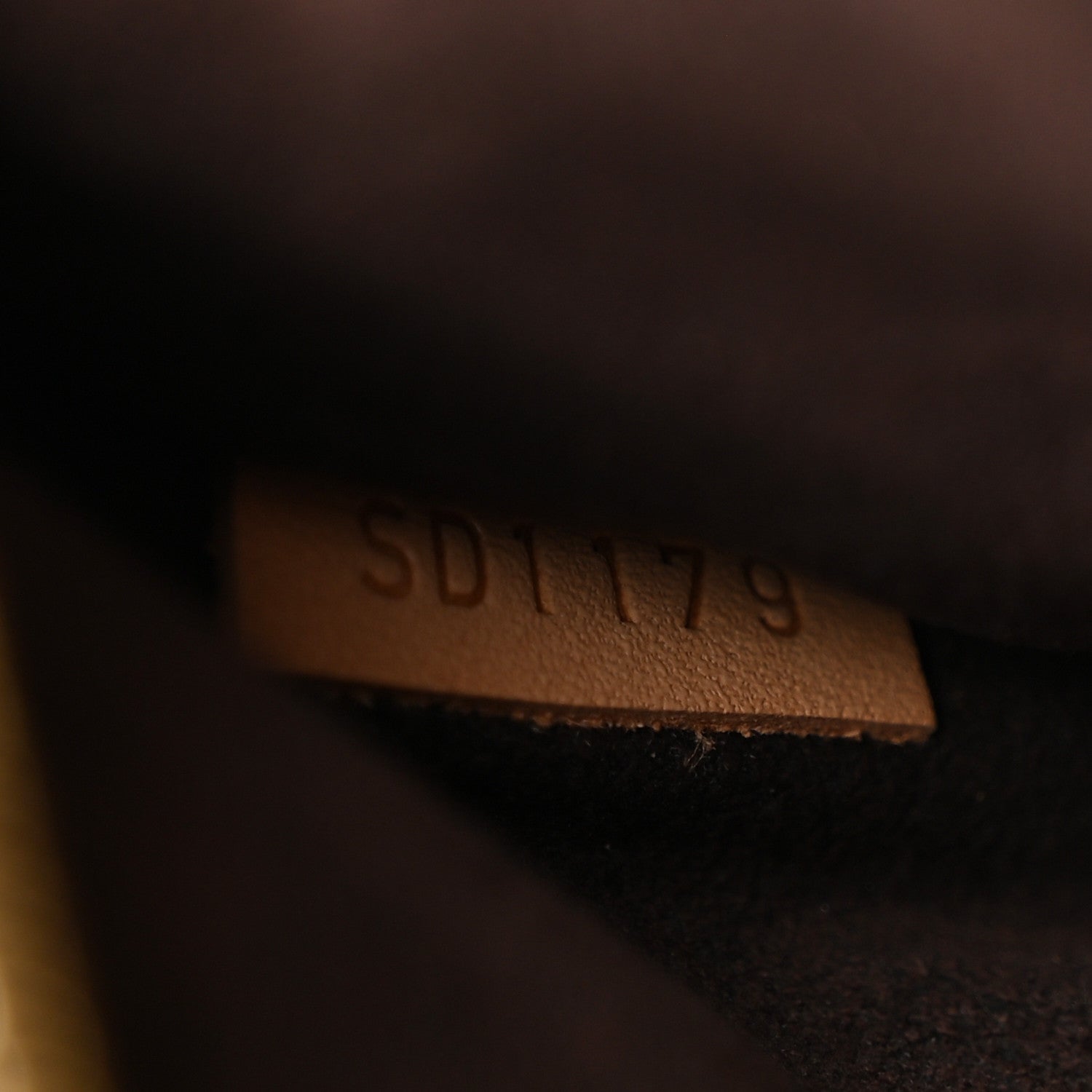 Louis Vuitton Monogram Pochette Metis