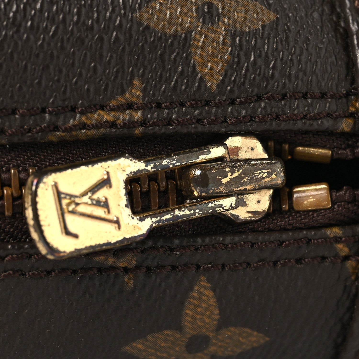 Louis Vuitton Monogram Trousse Toilette 23