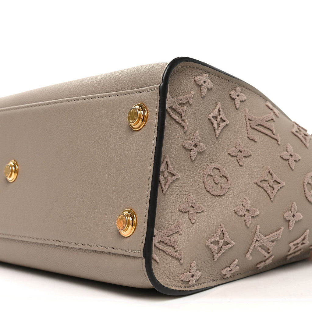 Louis Vuitton Calfskin Monogram Tufting On My Side Galet