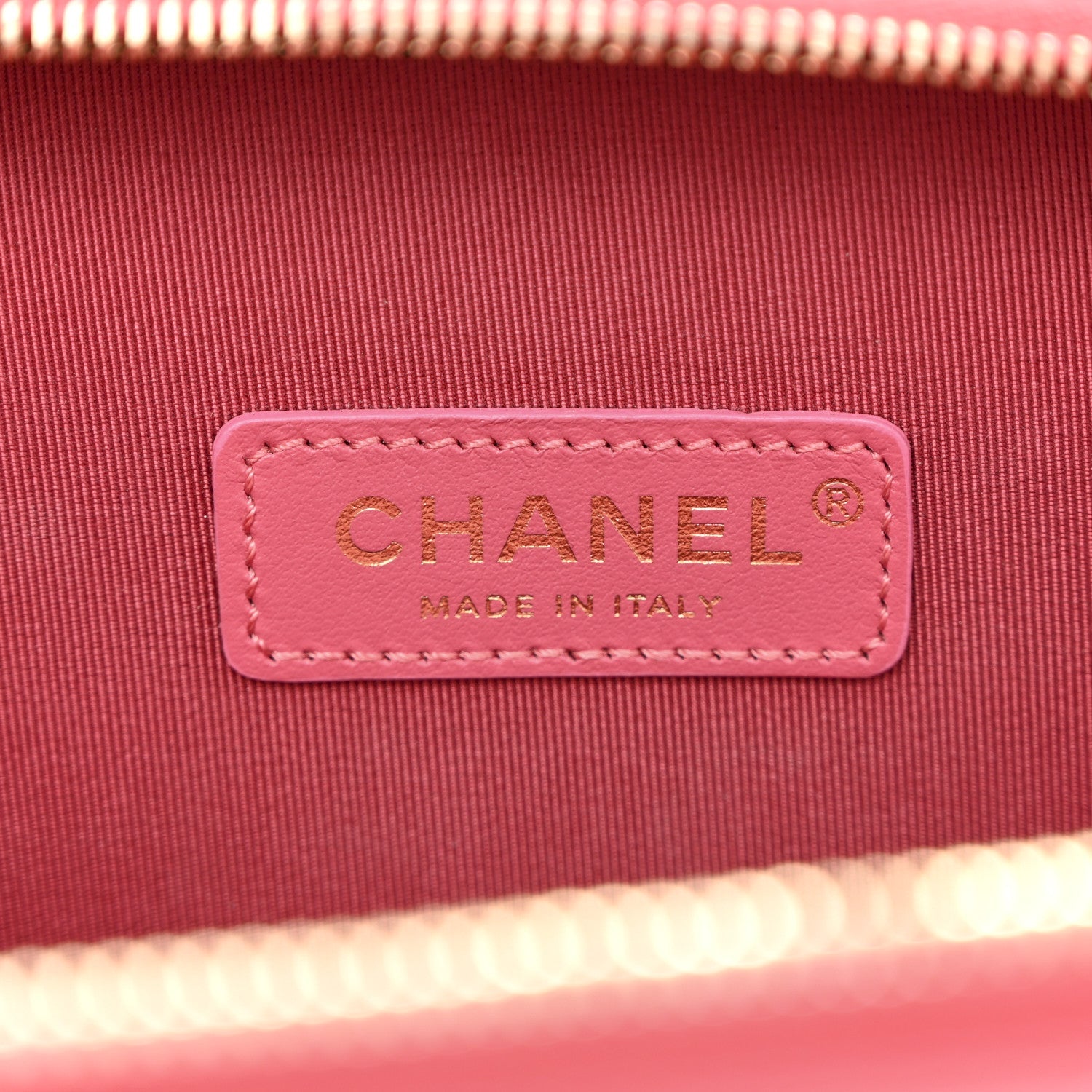 Chanel Crumpled Calfskin Quilted Small Get Round Top Handle Vanity Case Pink