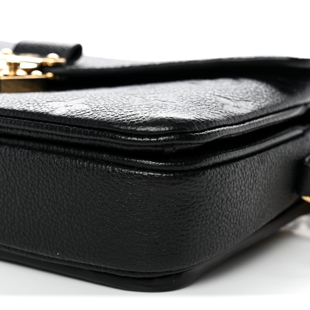 Louis Vuitton Empreinte Pochette Metis East West Black