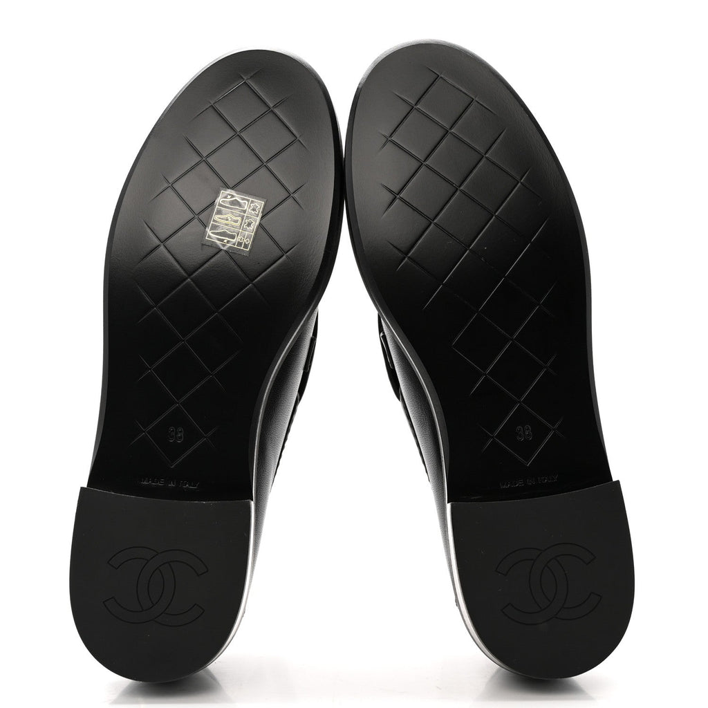 Lambskin Quilted CC Turnlock Loafers 38 Black