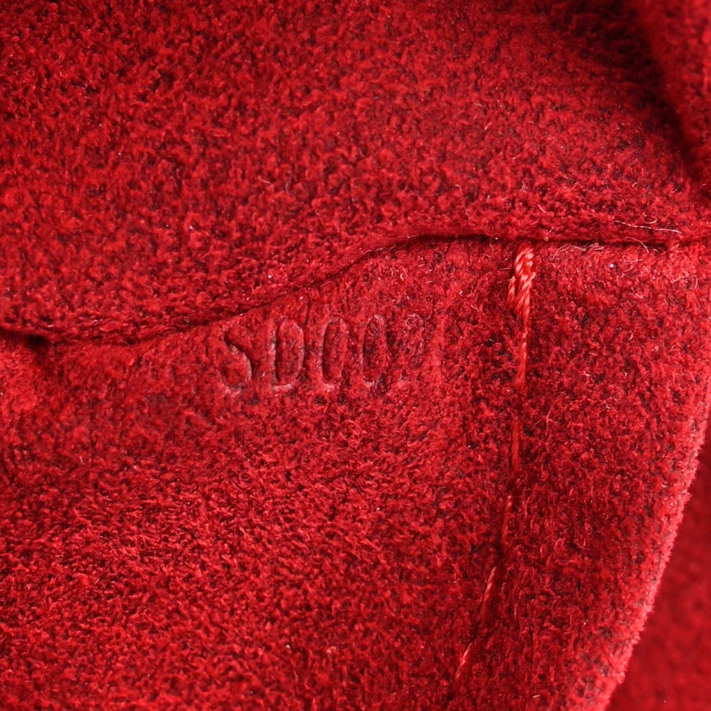 Louis Vuitton Monogram Sac Coussin GM