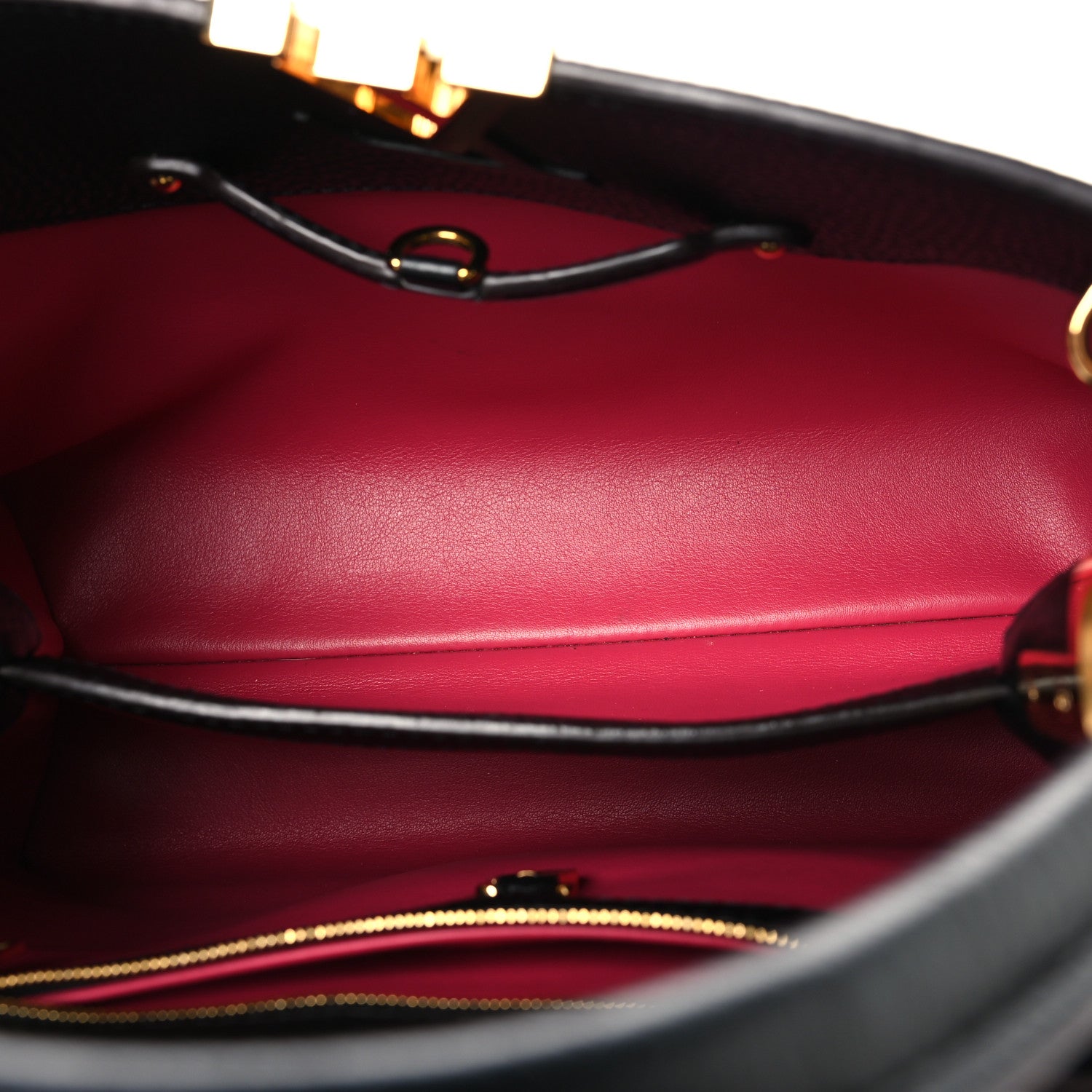 Louis Vuitton Taurillon Capucines PM Black