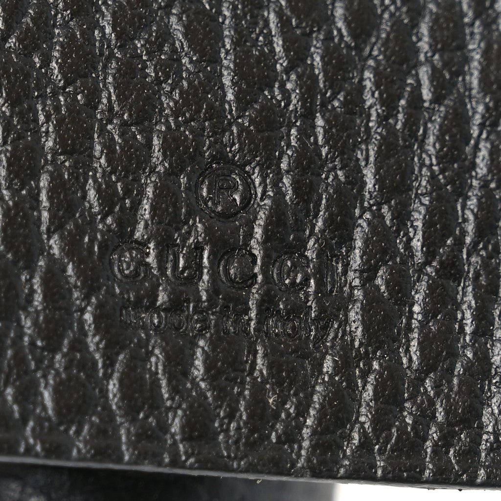 Gucci Pebbled Calfskin GG Marmont 6 Key Holder Black