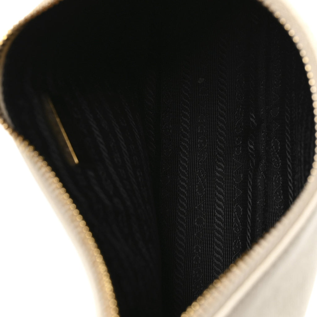 Prada Saffiano Re-Edition 2005 Shoulder Bag White