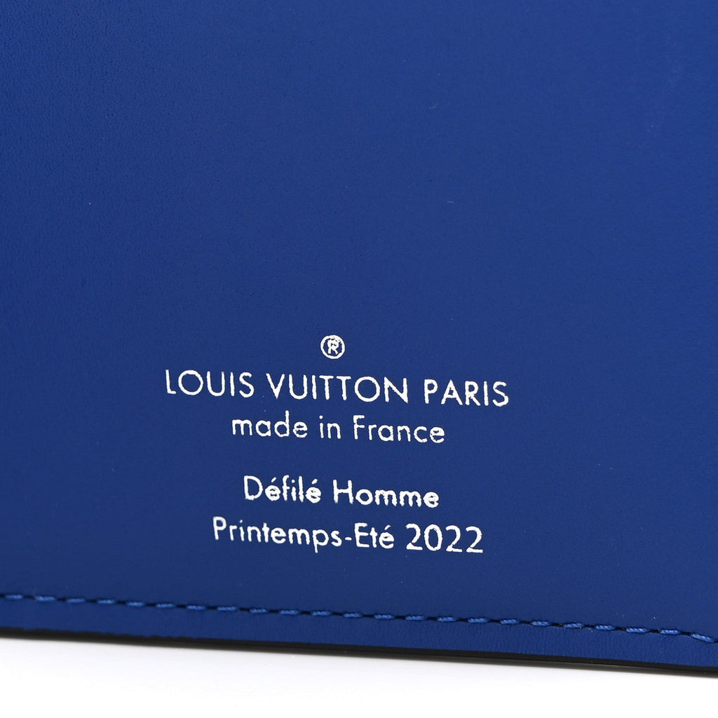 Louis Vuitton Taurillon Illusion Brazza Wallet Bleu Vert